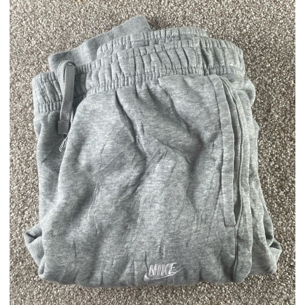 Nike Gray Mens XL Joggers (34x30) Drawstring Pockets Preppy Active Gym Warm